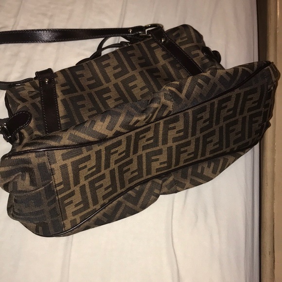 Fendi Zucca medium Chef shopper tote, Shoulder bag -tobacco color - Picture 3 of 8